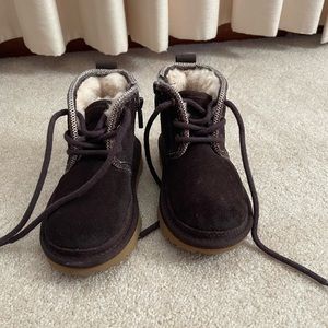 Toddler Boys Brown Ugg Boots size 8t